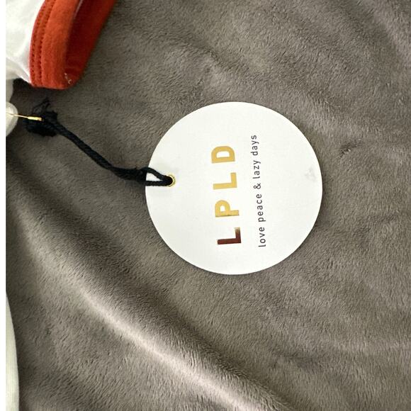 LOVE PEACE LAZY DAYS Womens Shirt XL Yosemite Ringe Tee Grizzly Graphic Casual - Picture 2 of 9